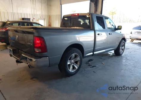 2010 Dodge Ram 1500 Slt/Sport/Trx из США, поврежденный, VIN 1D7RV1GT4AS262288